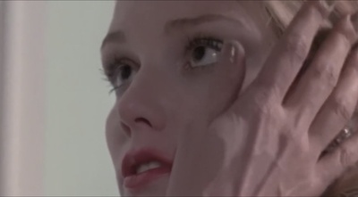 康斯妲丝·茉莉的写真