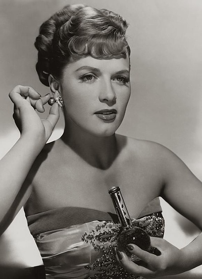 戴妮丝·达赛的写真