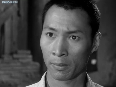 韩国栋的写真-《地道战》大康