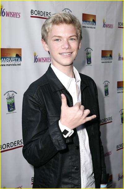 肯顿·迪蒂的写真