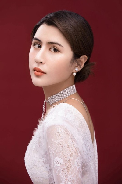 周敏的写真-周敏写真照