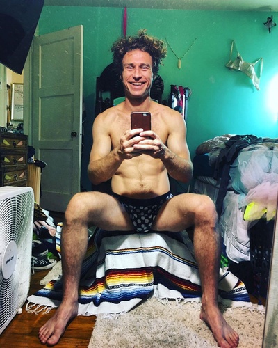 迈克尔·维加斯的写真