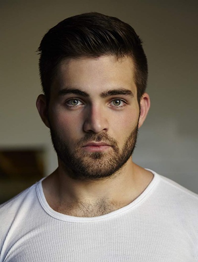 雷利·麦克伦顿的写真