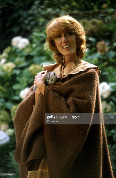 玛丽亚·艾特肯的写真-Maria Aitken in the 19...