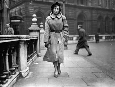 黛娜·谢里登的写真