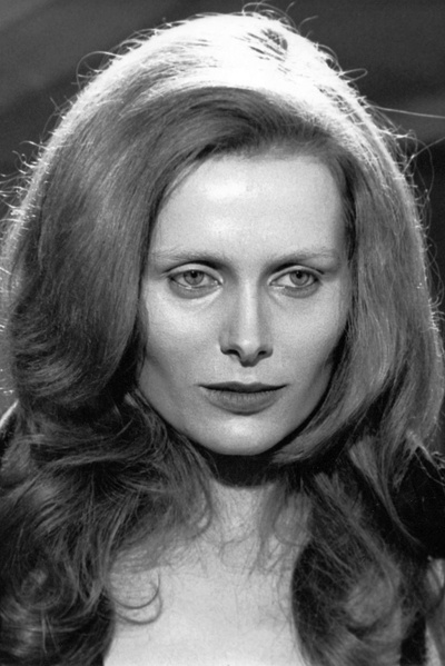 艾丽卡·布兰克的写真