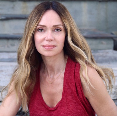 瓦妮萨·安吉尔的写真