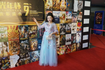 杨玉兰的写真-杨玉兰参加北京国际网...