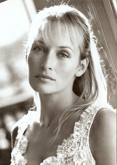 埃斯特尔·莱弗比尔的写真