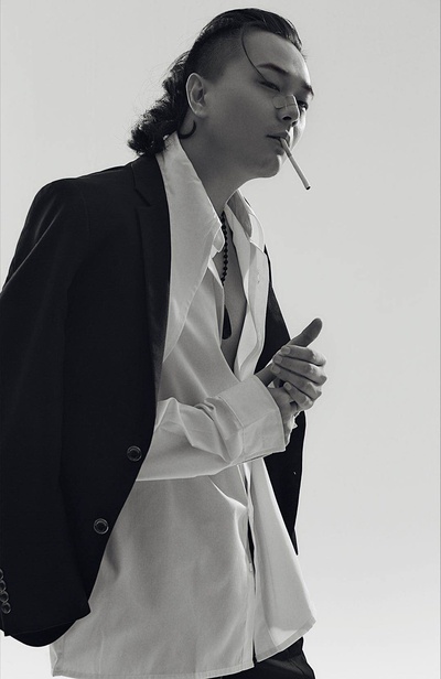 张洪的写真-　　中国内地新锐电影...