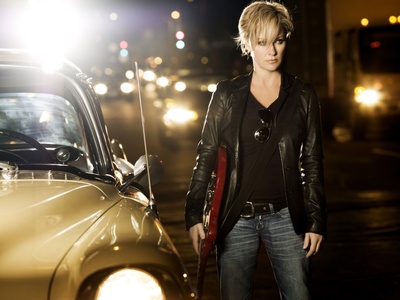 谢尔比·林恩的写真