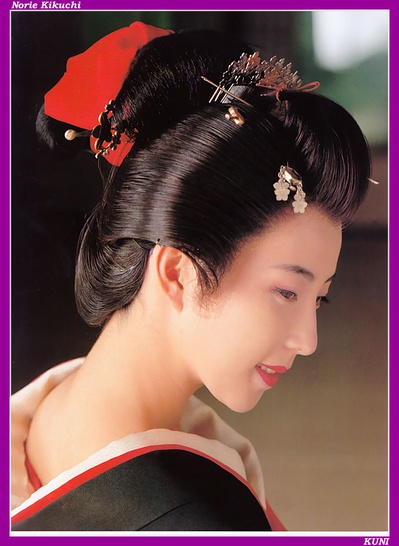 菊地则江的写真