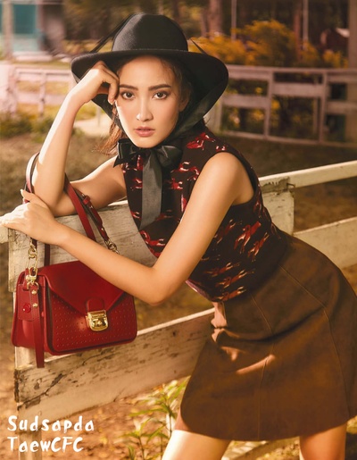 娜塔玻·提米露克的写真