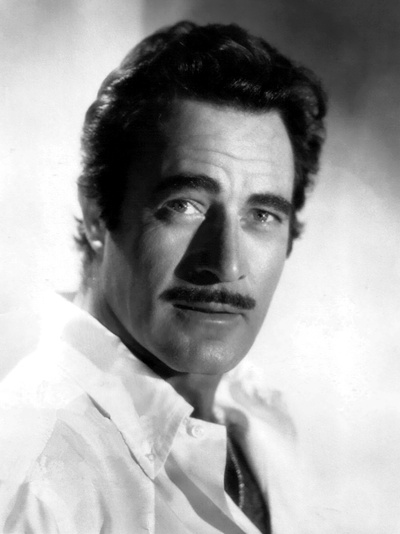 吉尔伯特·罗兰的写真