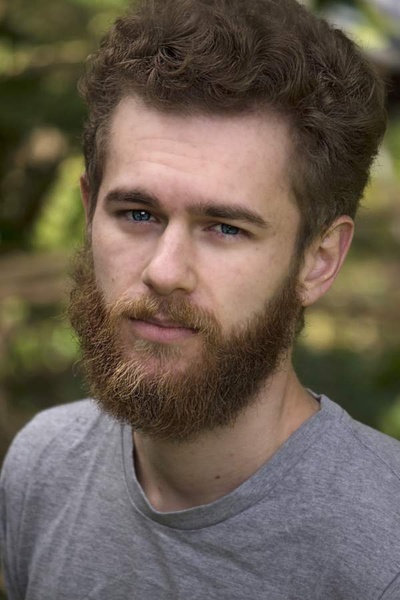 萨德文·布罗菲的写真