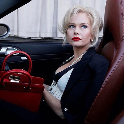 叶莲娜·科里科娃的写真-人人都会老去，可你年...