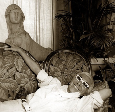 里娜·韦特缪勒的写真