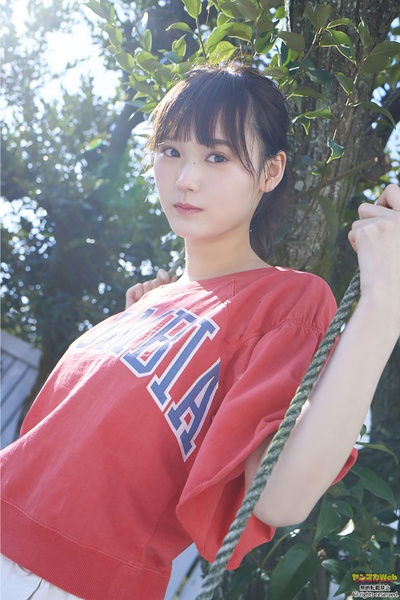 增本绮良的写真