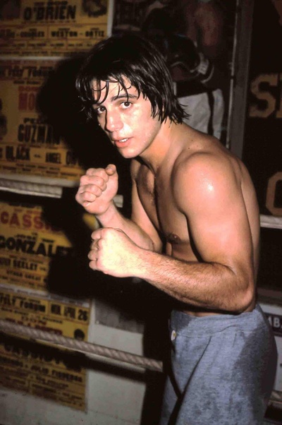 托尼·丹扎的写真