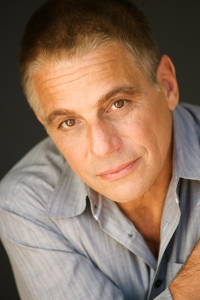 托尼·丹扎的写真