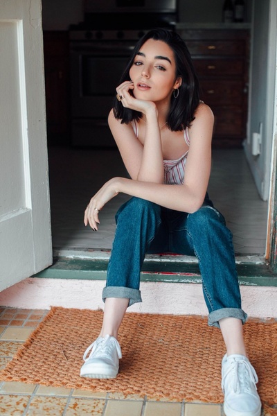 Indiana Massara的写真