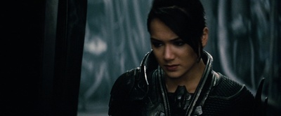 萨曼塔·若的写真-Man.of.Steel