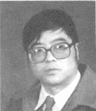 李康生的写真-赵泓，荣辱不惊 默然...