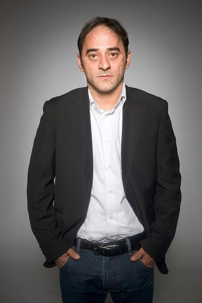 萨尔瓦多·斯特里亚诺的写真