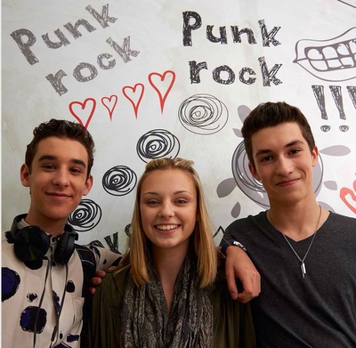 阿维娃·蒙吉洛的写真