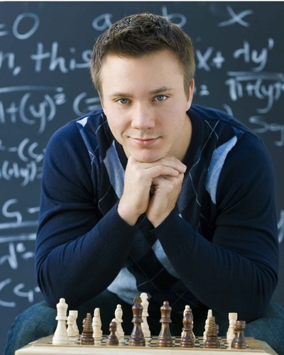 亚伦·福尔斯的写真