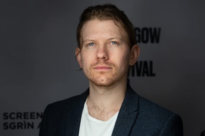  尼克·罗兰的写真