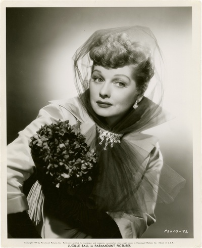 露西尔·鲍尔的写真