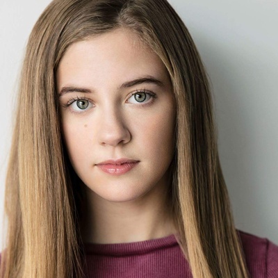 马洛里·贝克特尔的写真