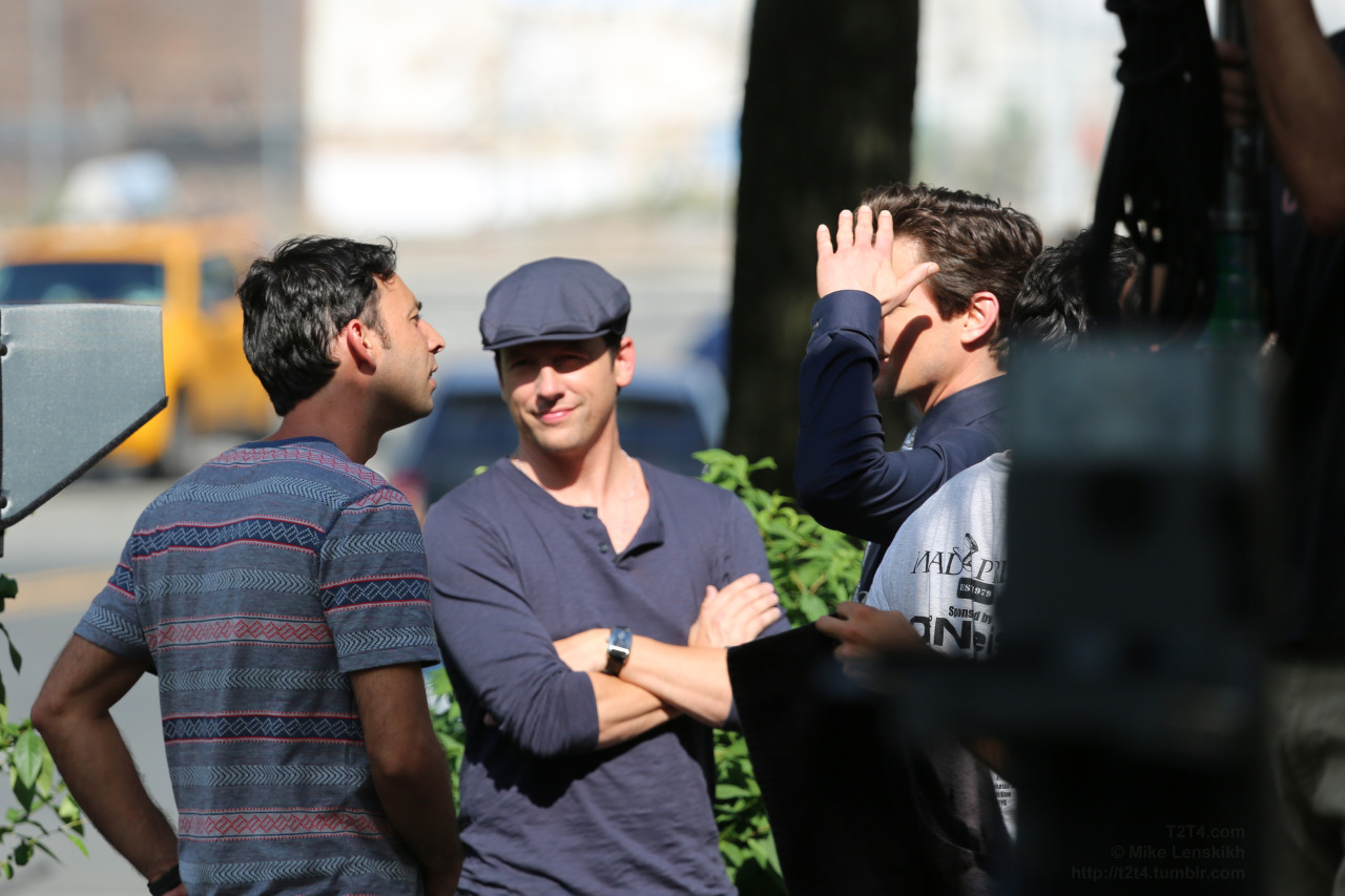 罗斯·麦克科尔的写真