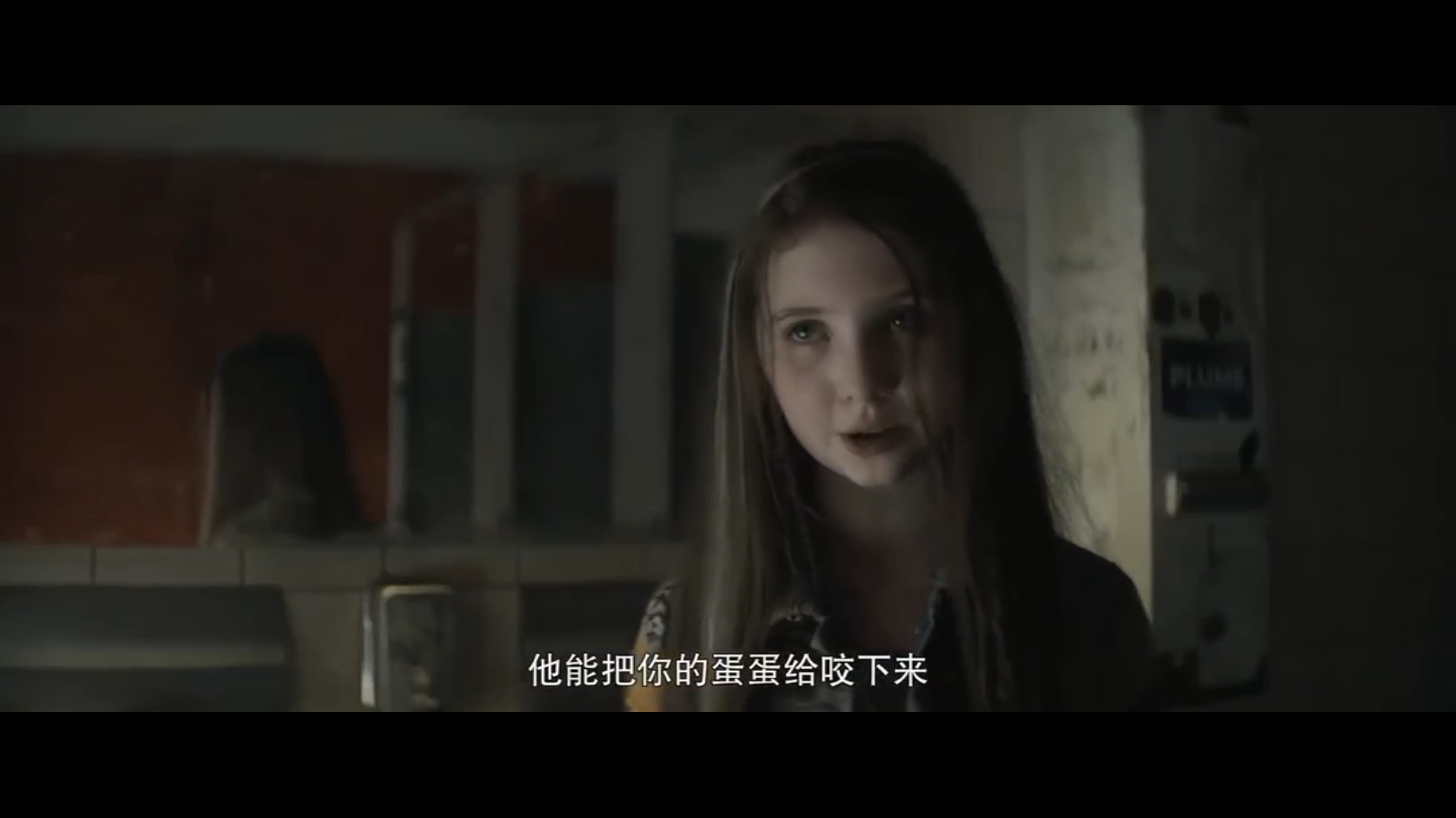 马德琳·格雷斯的写真-小天使口吐芬芳