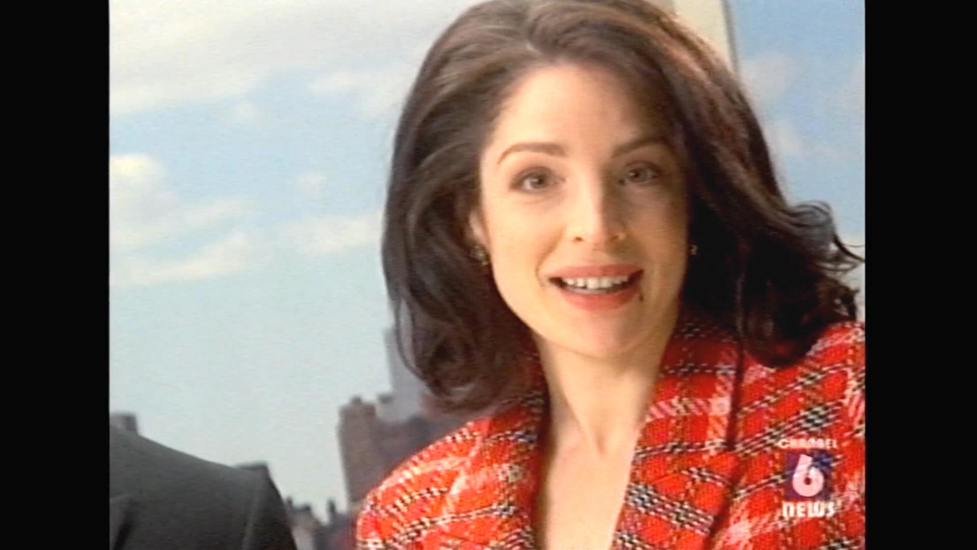 安娜·霍普金斯的写真-V/H/S 94 (2021)