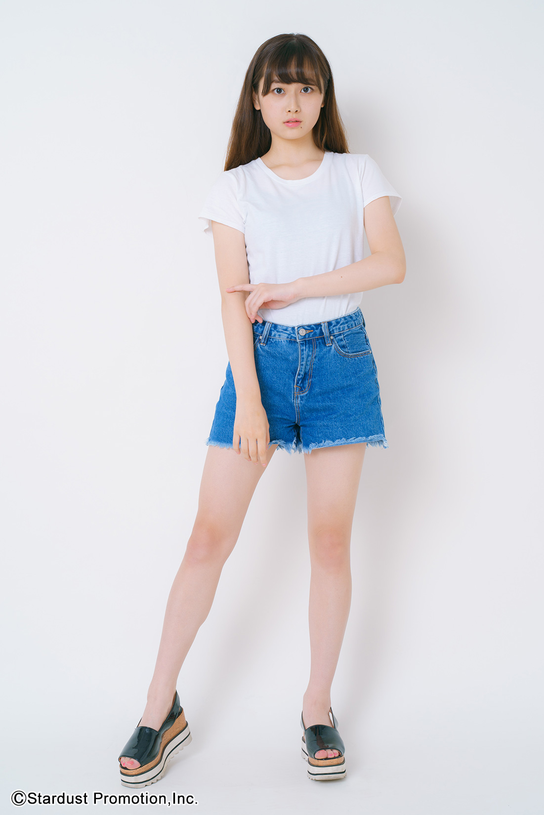 小椋梨央的写真