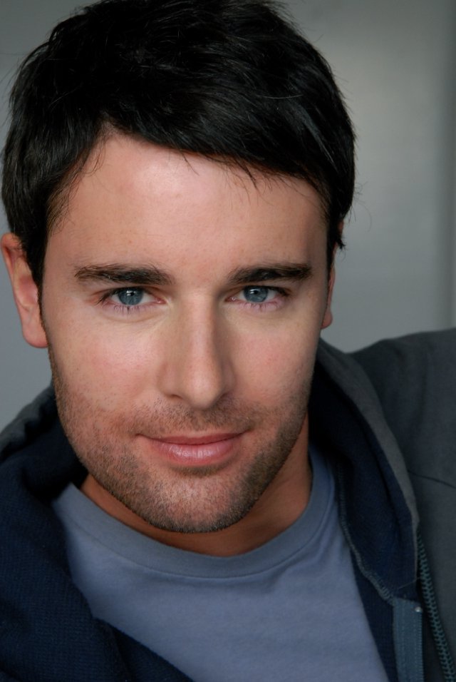 伊斯拉·戈登的写真