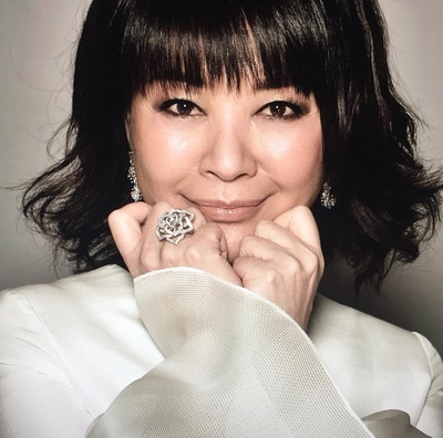 金燕玲的写真-第35届香港金像奖