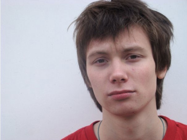 Artyom Bogucharsky的写真