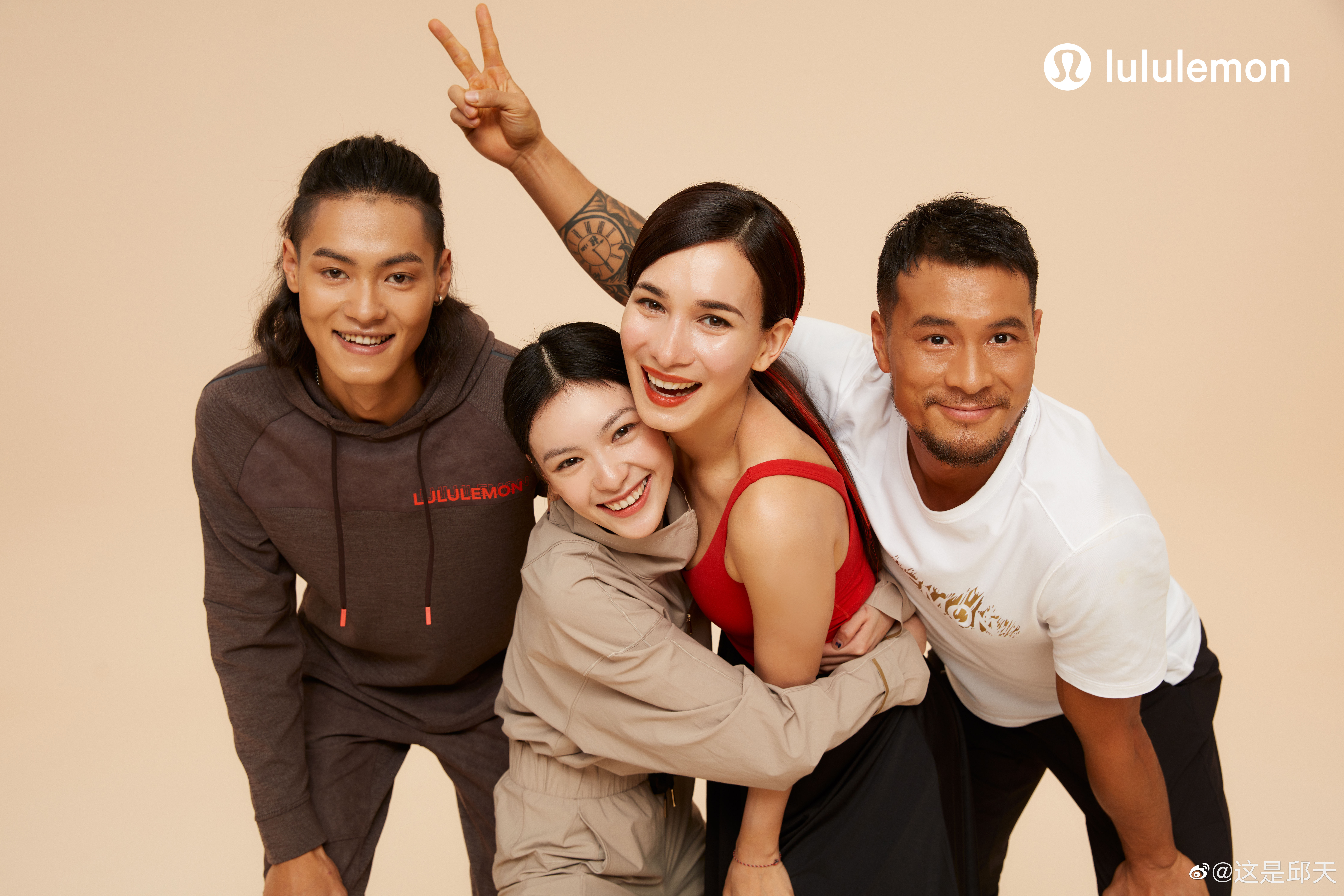 邱天的写真-和 lululemon 的合作...