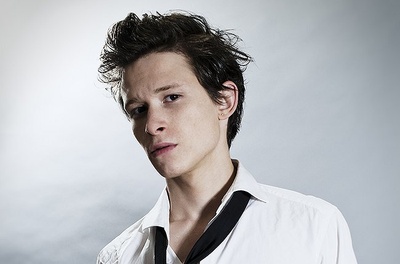 乔尔·巴斯曼的写真