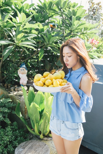 邓家佳的写真-邓家佳