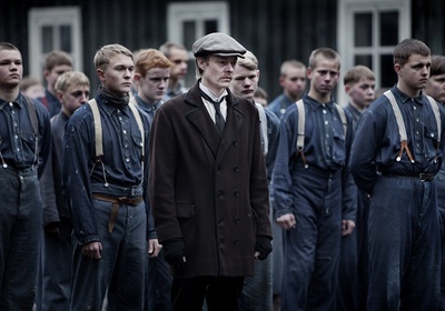 克里斯托弗·琼勒的写真