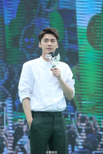 李易峰的写真-李易峰