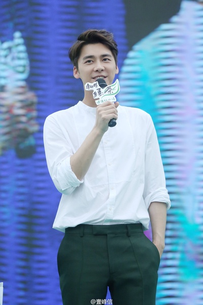 李易峰的写真-李易峰