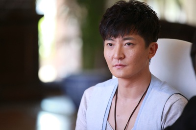 郭京飞的写真-电视剧约会专家剧照