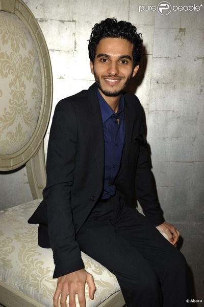 麦赫迪·德比的写真