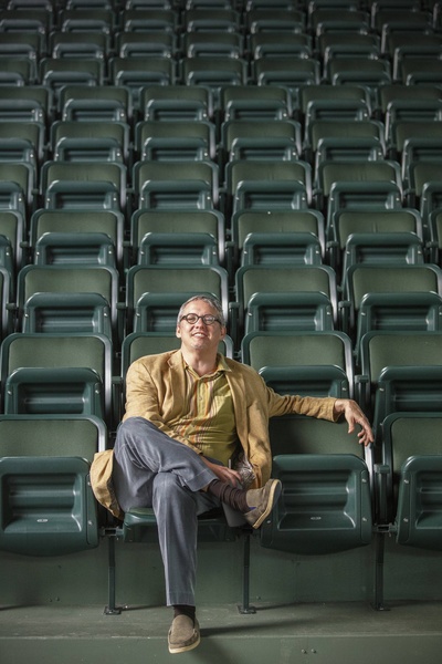 亚当·麦凯的写真