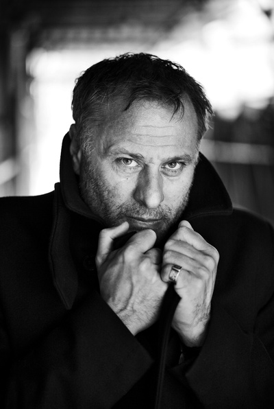 迈克尔·恩奎斯特的写真